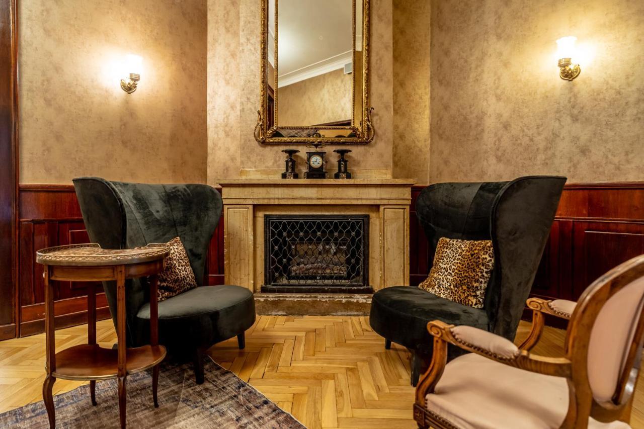 Hotel H15 Francuski Old Town - Destigo Hotels คราคูฟ ภายนอก รูปภาพ The lobby of the hotel