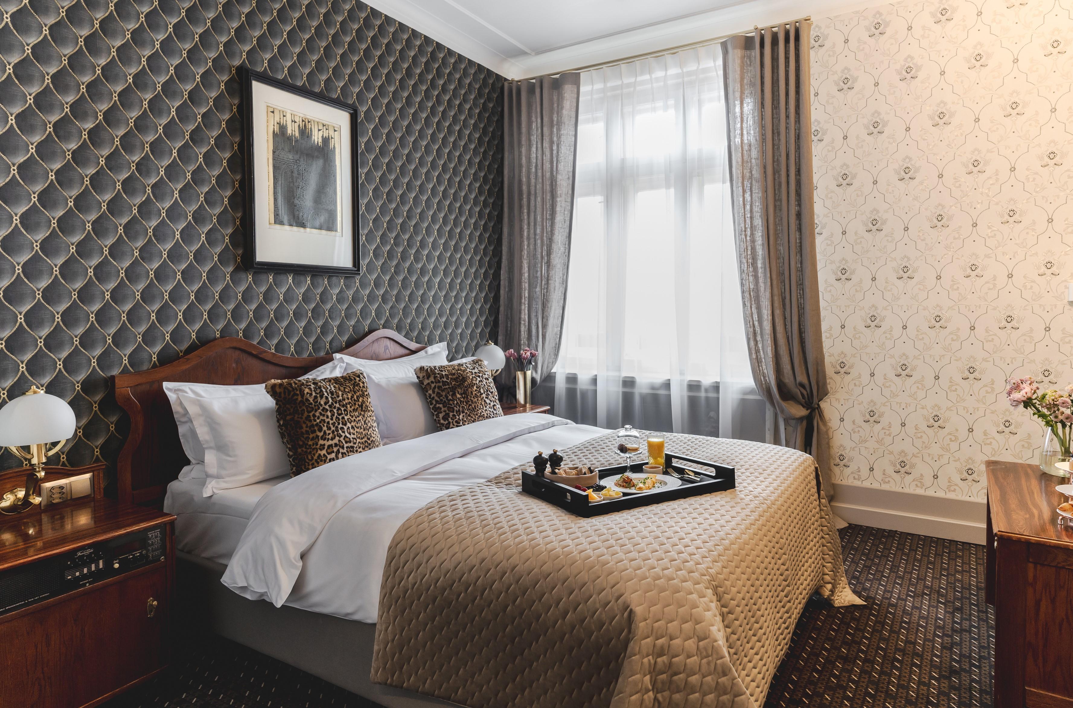 Hotel H15 Francuski Old Town - Destigo Hotels คราคูฟ ภายนอก รูปภาพ
